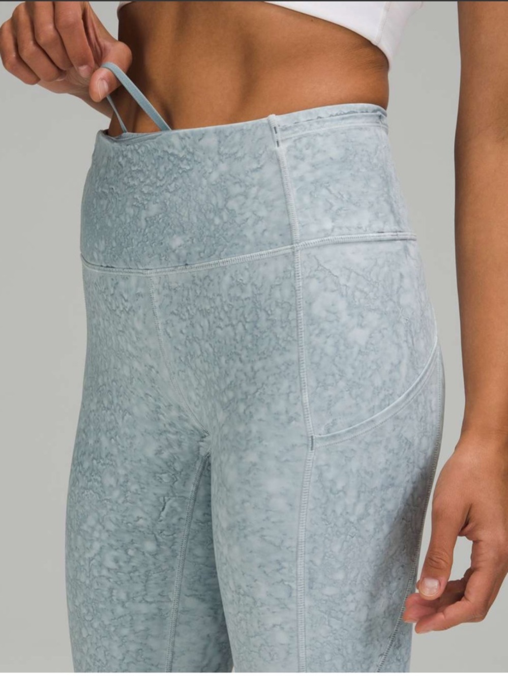 NWT Lululemon Fast and Free size 8